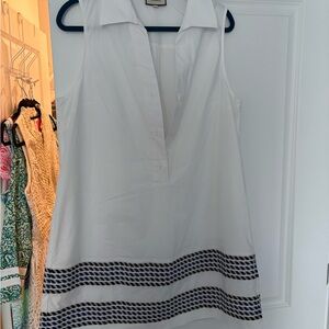 Tuckernuck White Sleeveless Collared Tunic with Navy Trim